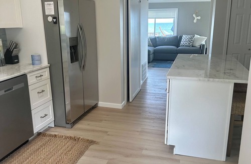 Port Austin Cottage | Incredible 2 cottage waterfront rental in Port Austin.