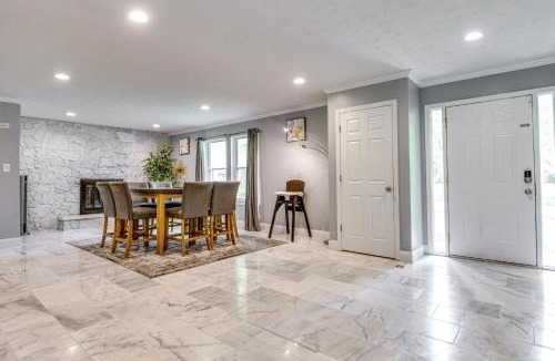 Wayne House | Indianapolis Vacation Rental about 8 Mi to Downtown!