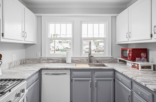 Speedway House | Indy Speedway Retreat: King Beds & Near Downtown