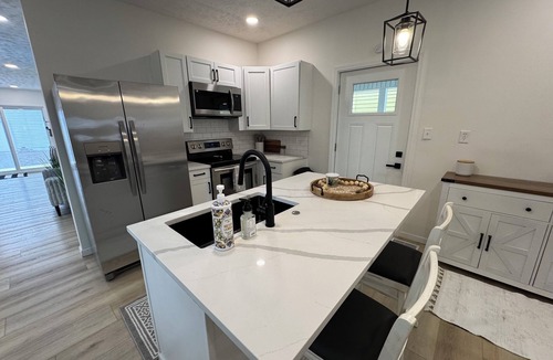 Downtown Indianapolis House | IndyBNB - Fully updated home located in Fletcher Place, Downtown Indianapolis
