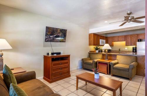 Pinetop Apartment | Juniper-Boardwalk by Roundhouse Resort and Spa