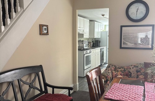 Bethlehem House | “Just Like Mom’s House” - close to downtown Bethlehem.