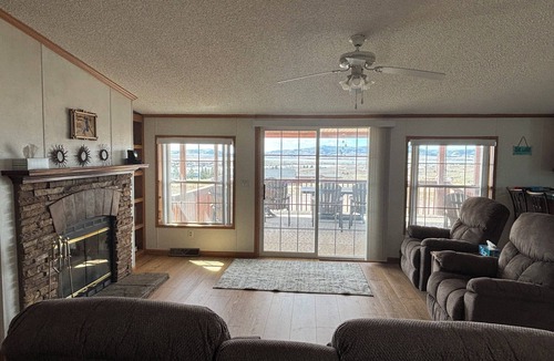 Smithwick House | Just listed & remodeled. Amazing lake views, 3BR home seconds from Angostura!