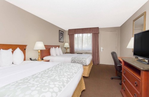 St. Augustine Hotel | Just What You Were Looking For! Near Historic Downtown! 2 Spaces