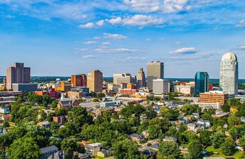 Winston - Salem Hotel | Kimpton Cardinal Hotel by IHG