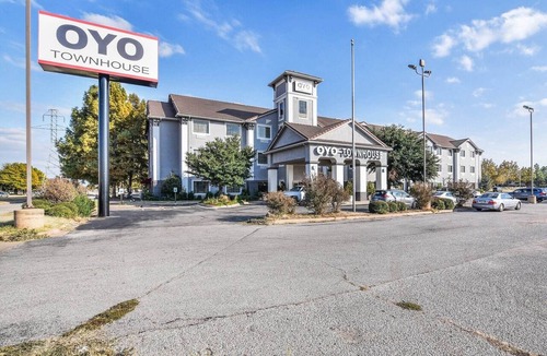 Central Oklahoma City Apartment | King Bed Accessible|Nsmk