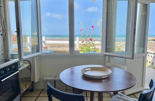 Arromanches-les-Bains Apartment | La parenthèse marine, sea view with terrace