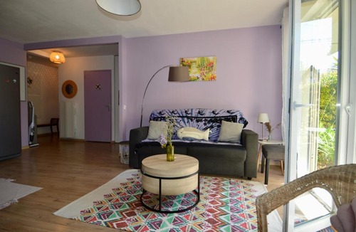 Courseulles-sur-Mer Apartment | La petite Marine, wifi et jardin à 100m de la mer