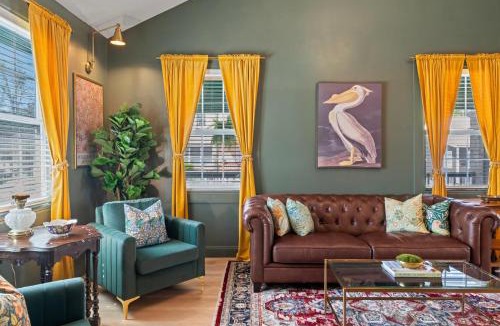 Lincolnville House | La Rêverie - Historical Chic, Downtown Boutique