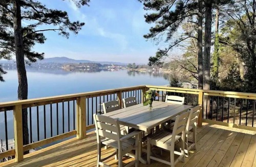 Hot Springs House | Lake Hamilton Waterfront Home, Sleeps 10 - Private Dock, Kayaks & Sunroom Views