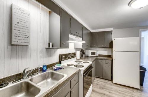 Port Huron House | Lake Huron Launchpad! Creekfront Condo for Two