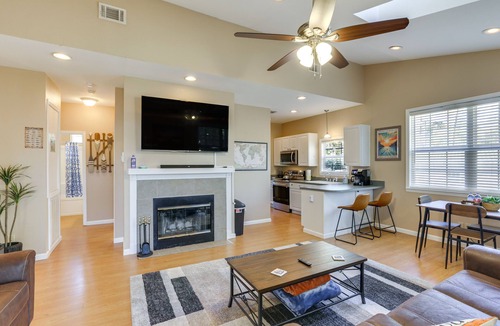 Mount Pleasant House | Lake Seminole Retreat w/Private Dock