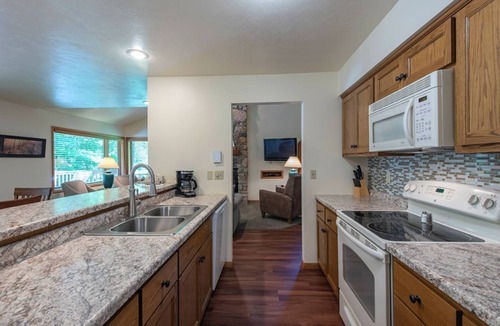Baileys Harbor Condo | Lakefront: 2BR Condo with Fireplace, Hot Tub, and Balcony