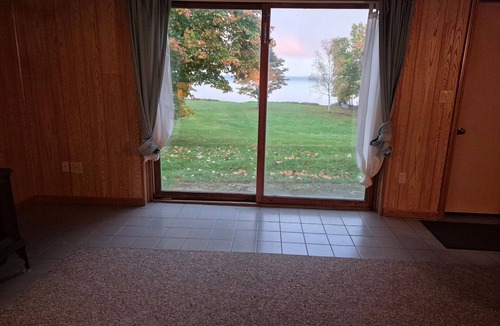 McMillan House | Lakefront Cabin Retreat on Big Manistique Lake