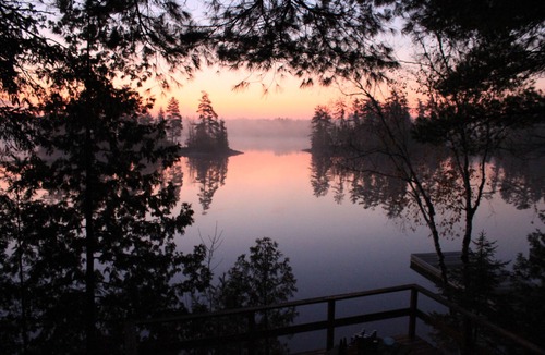 Irondale Cottage | Lakefront Family Cottage with Tennis Court!