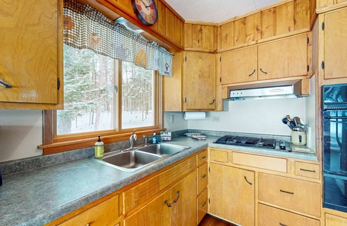 Woodruff House | Lakefront Lodge w/2 additional cabins, private dock, firepit, kayak & hammock
