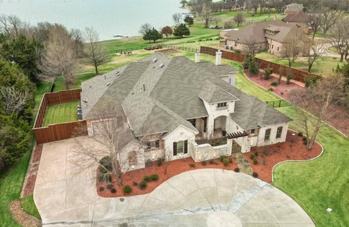 Wylie House | Lakefront Mansion with Pool and Cinema
