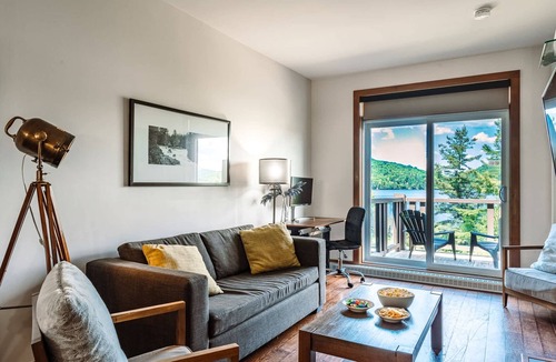 Lac Superieur Village Condo | Lakefront, Mountain View, Remote Work - 1 Bd Suite