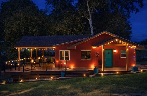 Afton House | Lakefront, Private Dock, Boat Slip and Indoor Fishing. Golf, airport next door.