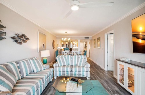 Sunset Beach House | Land's End 9-304 Beach Front - Premier
