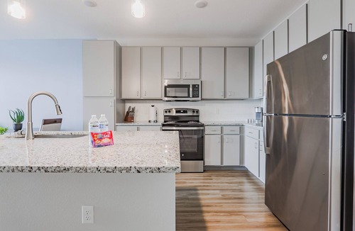 Interchange Square Apartment | Landing Apartments in Brevard County - Palm Bay