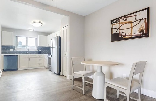 Ann Arbor Apartment | Landing at Arbor Haus - 2 Bedrooms in Carpenter