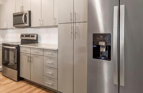 Northgate Apartment | Landing Beautiful 2BD Gym Pool