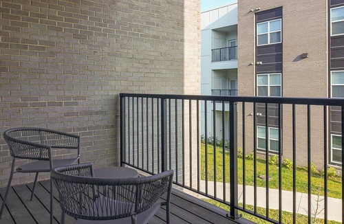 Cartersburg Apartment | Landing | Beautiful 2BD, Clubhouse, Pool