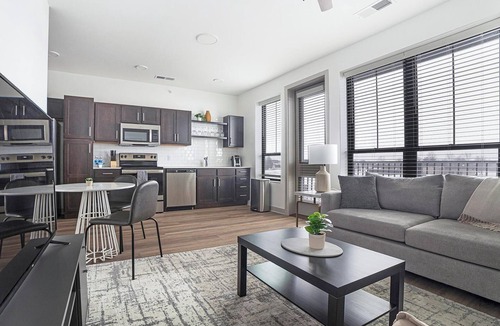 McCordsville Apartment | Landing | Beautiful 1BD, Rooftop Lounge, Courtyard