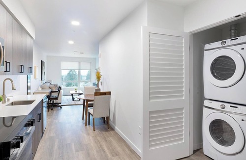 Crown Hill Apartment | Landing | Incredible 1BD, Gym