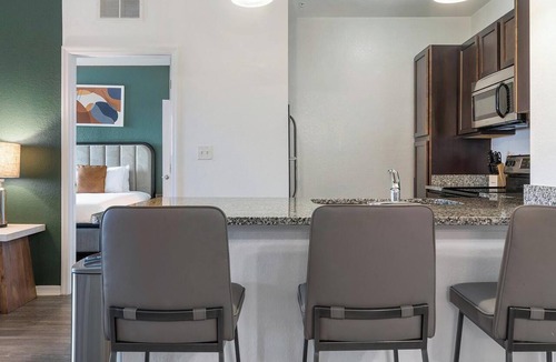 Apopka Apartment | Landing | Incredible 2BD, Clubhouse, Gym
