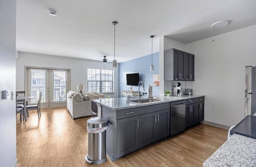 McCordsville Apartment | Landing | Incredible 1BD, Gym, Clubhouse