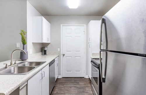 Tallahassee Apartment | Landing | Modern 2BD, Gym, Game Room