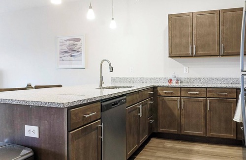 Cartersburg Apartment | Landing | Spectacular 1BD, Gym, Clubhouse