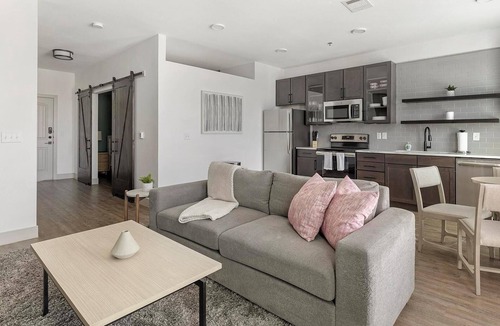 Denton Apartment | Landing | Spectacular 1BD, Courtyard, Clubhouse