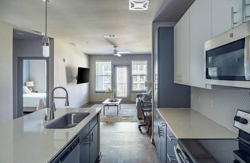 Pine Forest Apartment | Landing | Spectacular 1BD, Clubhouse, Gym