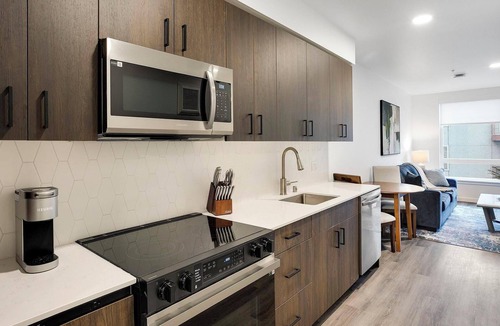 Crown Hill Apartment | Landing | Spectacular 1BD, Gym