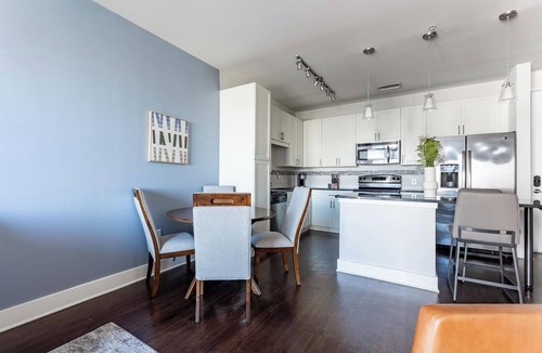 Central Business District Apartment | Landing | Spectacular 2BD, Rooftop Lounge, Gym