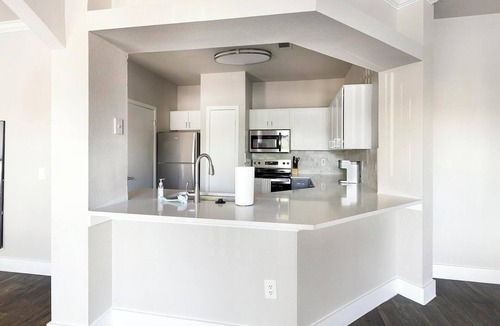 Fort Worth Apartment | Landing | Spectacular 3BD in Cityview