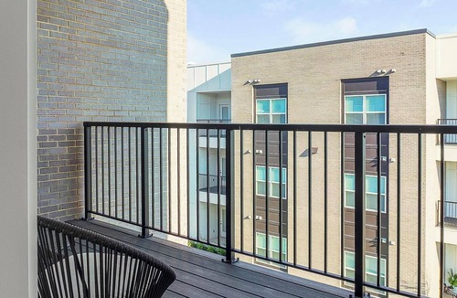 Cartersburg Apartment | Landing | Stunning 2BD, Clubhouse, Pool