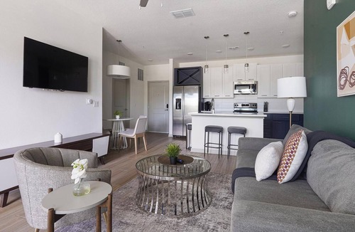Apopka Apartment | Landing | Stunning 2BD, Clubhouse, Gym