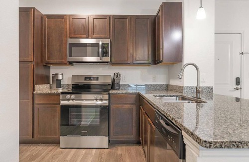 Apopka Apartment | Landing | Stylish 2BD, Game Room, Clubhouse
