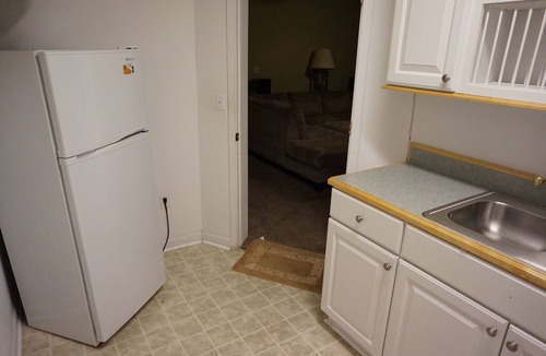 Clear Lake House | Large 4 Bedroom 3,600 Square Foot Suite that Sleeps 16 Guests