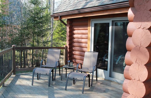 Moran Cabin | Large Lakefront Log Lodge Sandy Beach Dock Near Mackinac Island Brevort