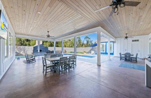Foley House | Large Lux Home,Private Pool,Spa,Backyard, 6 Bdrms, Beach,Wharf, OWA 15 Mins Away