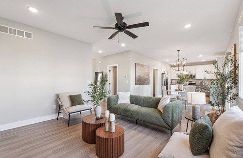 Grimes House | Large New 4-bedroom house with AC in Suburban Grimes