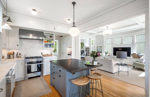 East Queen Anne House | Large Seattle Home for World Cup Home Base