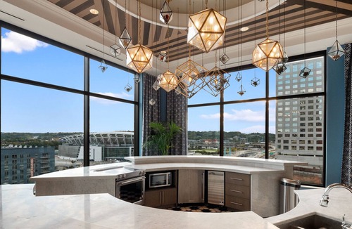 Downtown Cincinnati Condo | Lavish, Best Central Location with Unmatched Amenities - 535