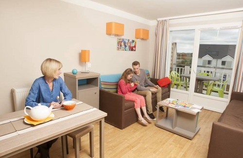 Courseulles-sur-Mer Apartment | Le Chant des Oiseaux 2p7p