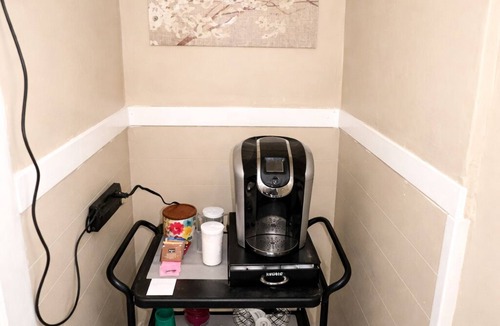 Decatur Apartment | Legacy Ground-Level 1BR